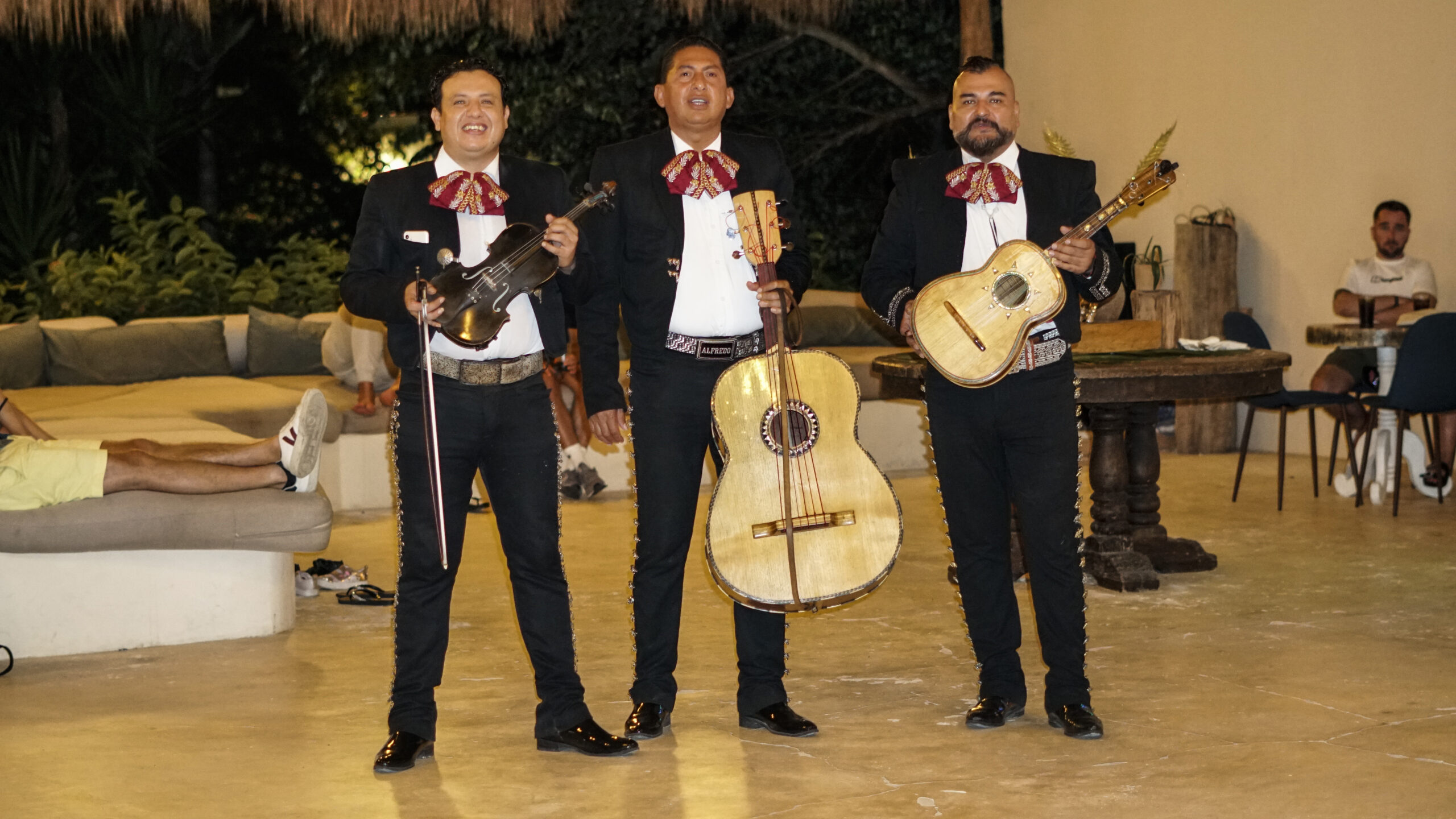 Chichen Itza 8 VR Club Tulum Resort con Mariachi